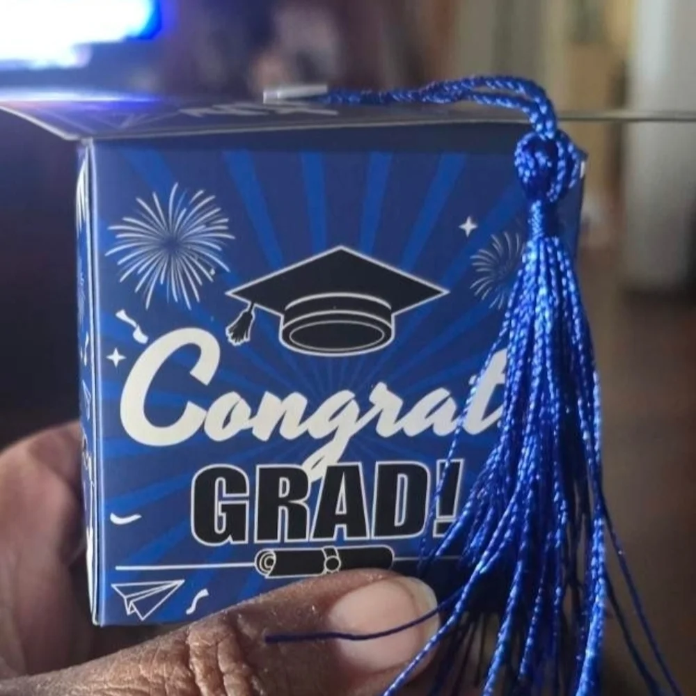 Graduation Gift Boxes 22 Pieces And Advice/Wishes cards